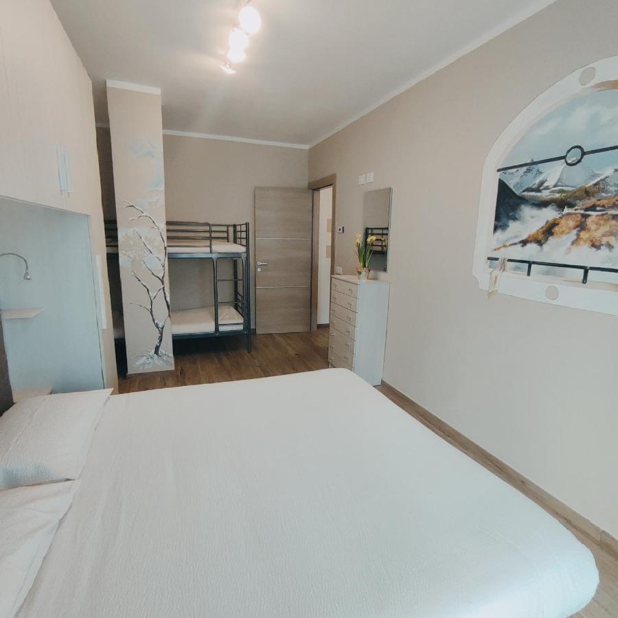 Casa Vacanze Da Gabri Tirano Kültér fotó